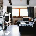 Esty Apartmán