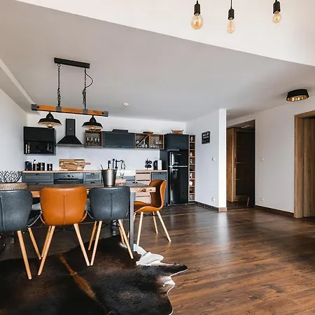 Apartman Esty Donovaly Διαμέρισμα *